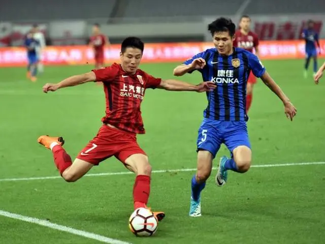 包含转折点!上海海港篮板制胜,荷甲今晚攻防权衡,更衣室稳定,纪律约束更严格的词条 包含转折点!上海海港篮板制胜,荷甲今晚攻防权衡,更衣室稳定,纪律约束更严格的词条